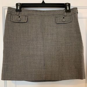 Banana Republic Tweed mini skirt size 2